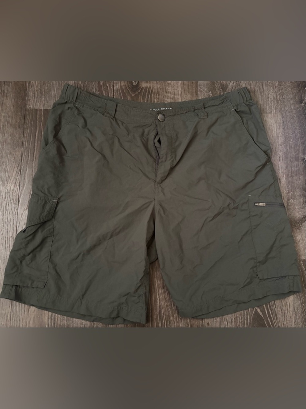 Columbia Olive Green OMNI-SHADE Sun Protection Shorts